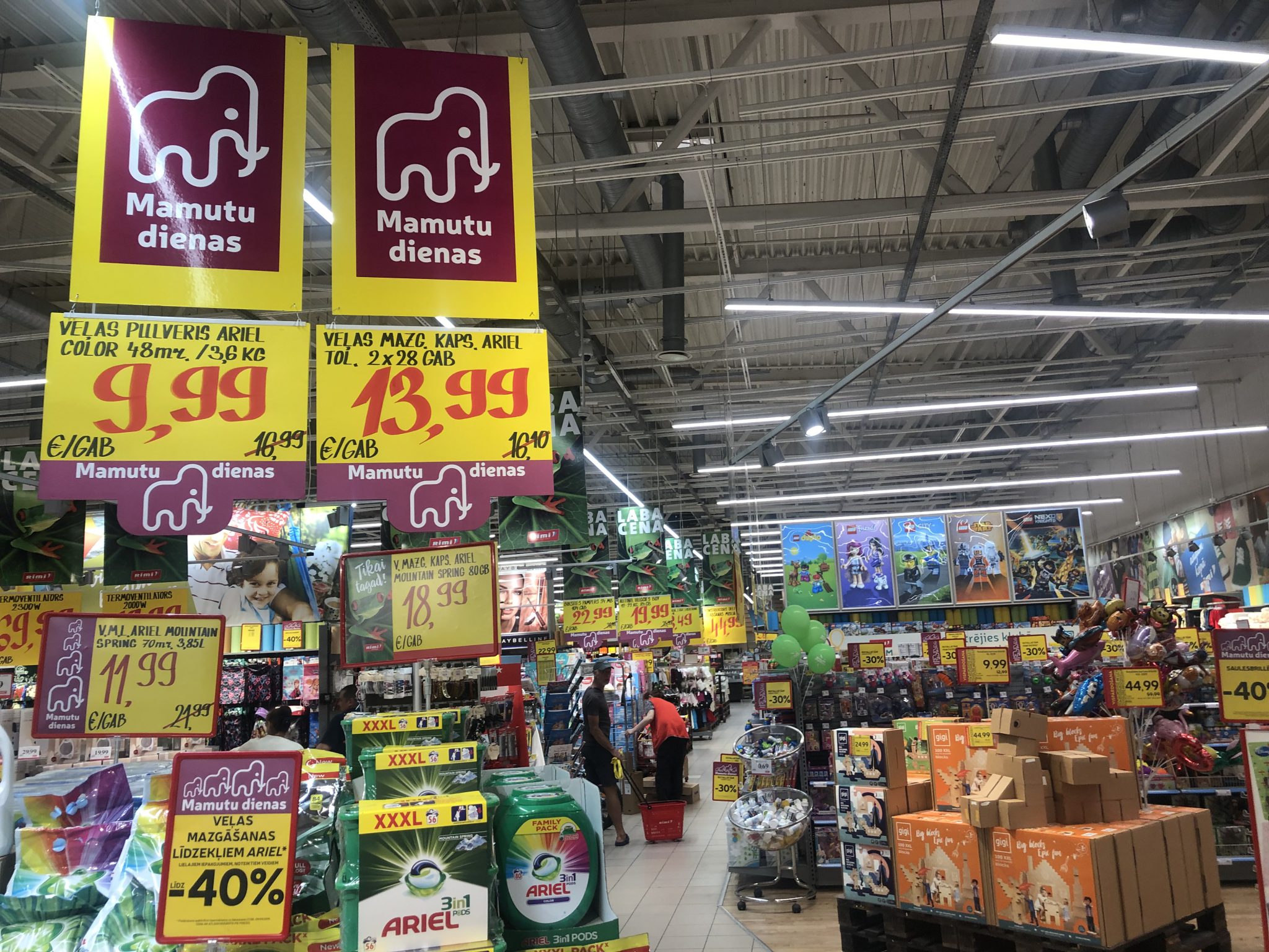 Mamutu dienas im Rimi Supermarkt in Lettland 