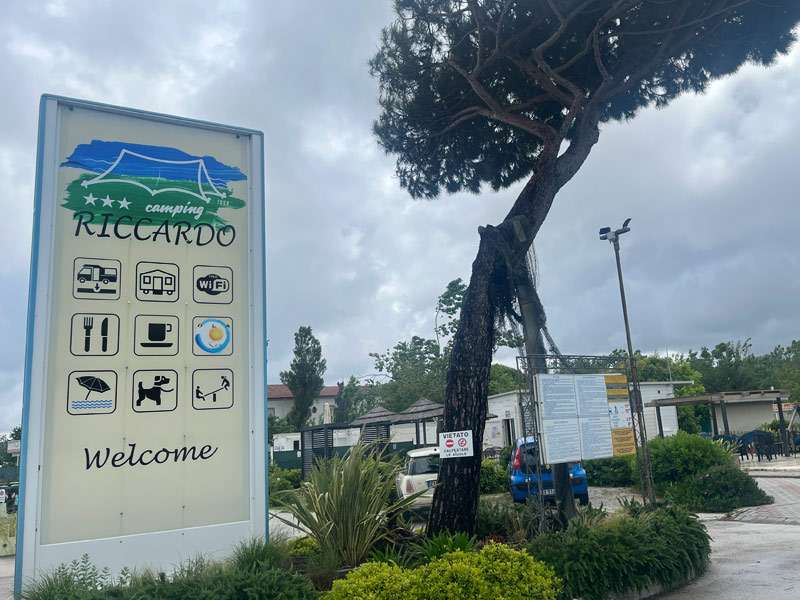 camping-riccardo-bellaria-igea-marina Campeggion Riccardo Willkommens-Tafel